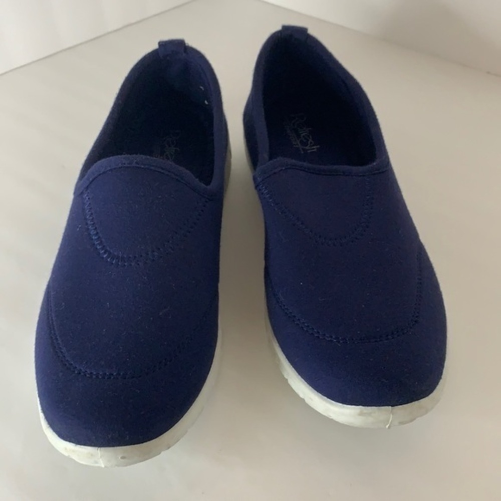 Refresh Comfort, Woman’s Slip One Shoes